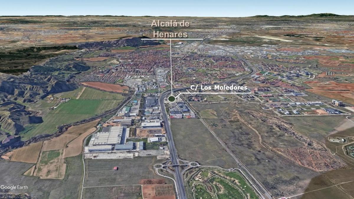 Terreno en venta en Alcalá de Henares, Madrid photo 4