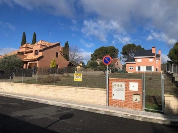 Terreno en Villalbilla photo 1