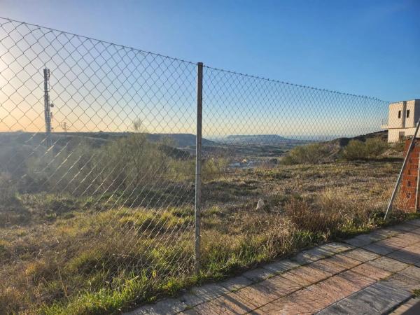 Terreno en calle Pinar de Abantos thumbnail 1