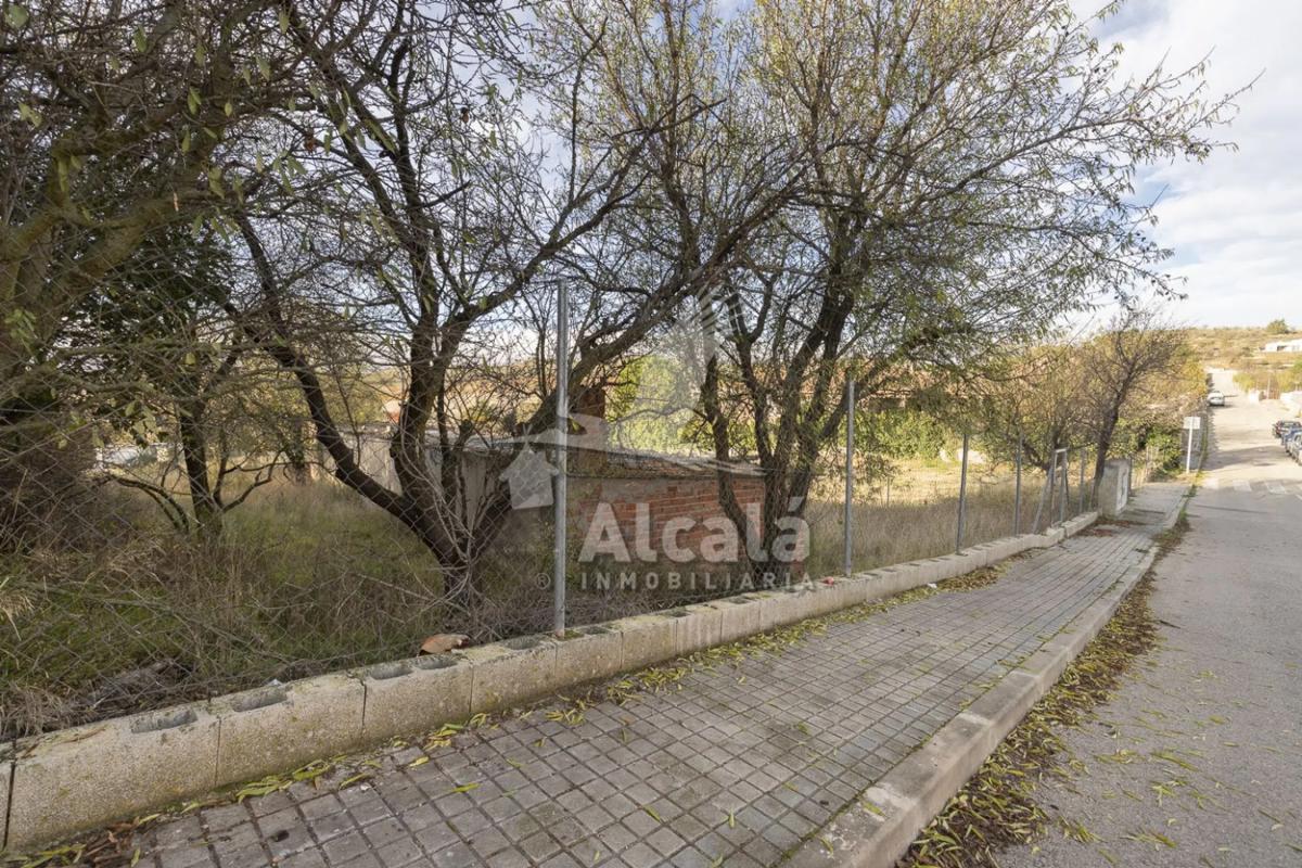 Terreno en venta en Camarma de Esteruelas, Madrid photo 5