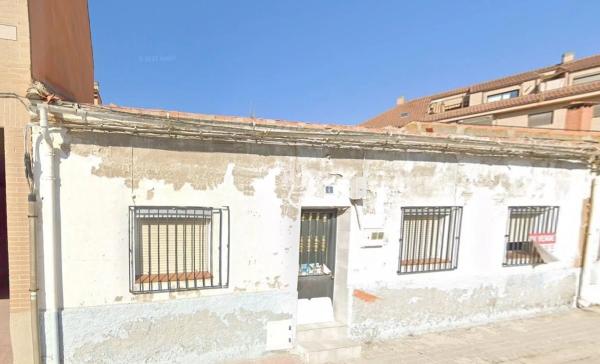 Terreno en calle de Madrid photo 1