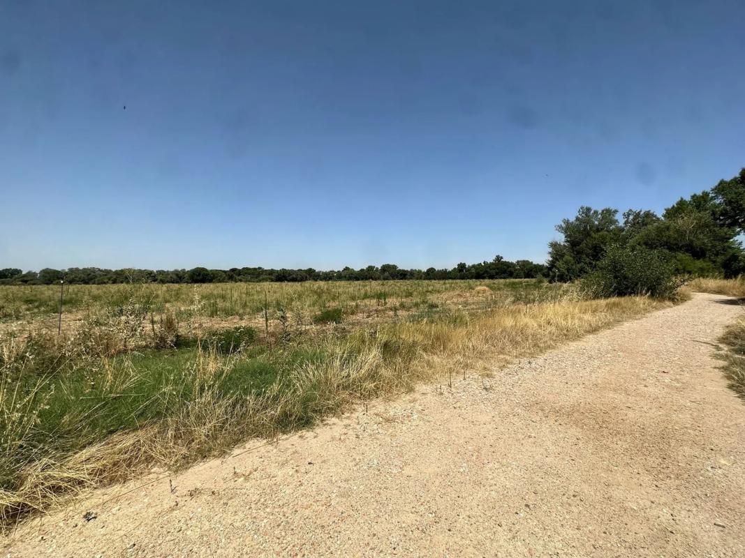 Terreno en venta en Torrejón de Ardoz, Madrid photo 5