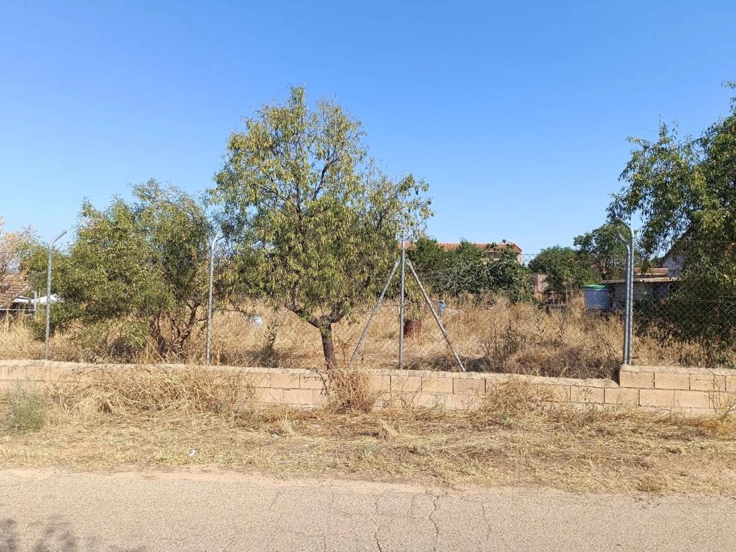 Terreno en venta en Mejorada del Campo, Madrid photo 1