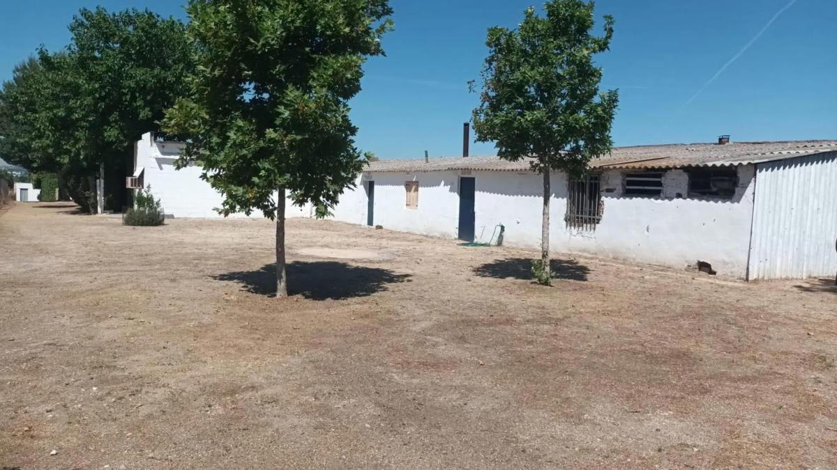 Terreno en venta en San Fernando de Henares, Madrid photo 2
