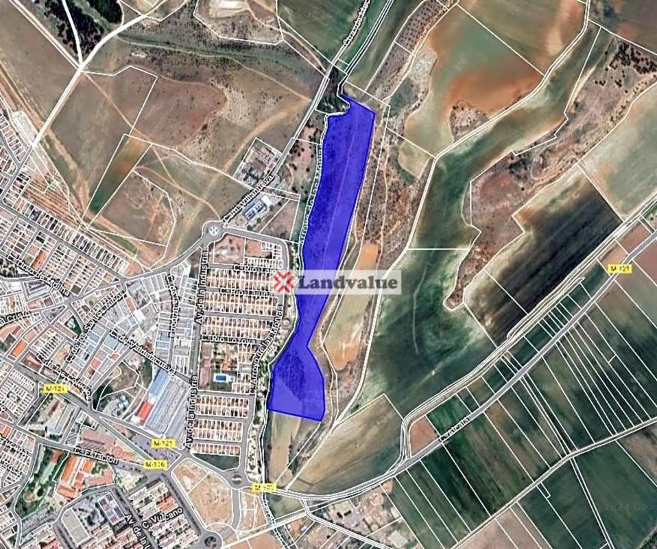 Terreno en venta en Meco, Madrid photo 2