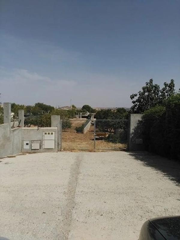 Terreno en venta en Camarma de Esteruelas, Madrid photo 4