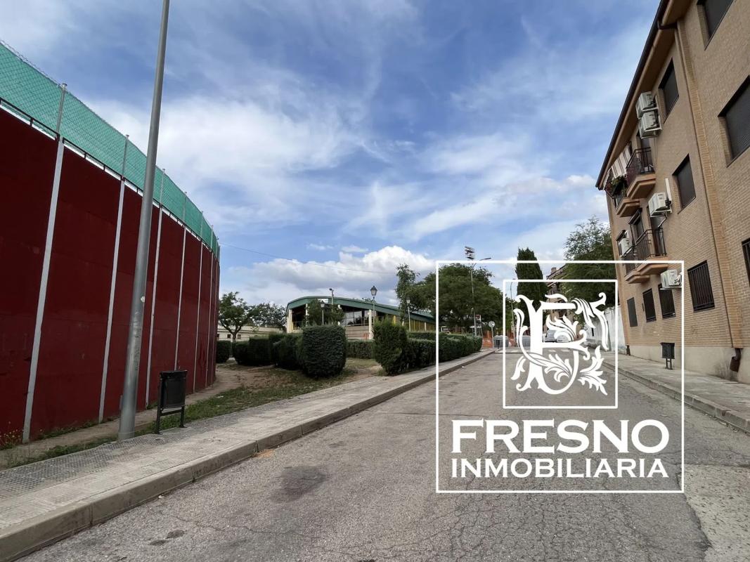 Land for sale in Mejorada del Campo, Madrid photo 1