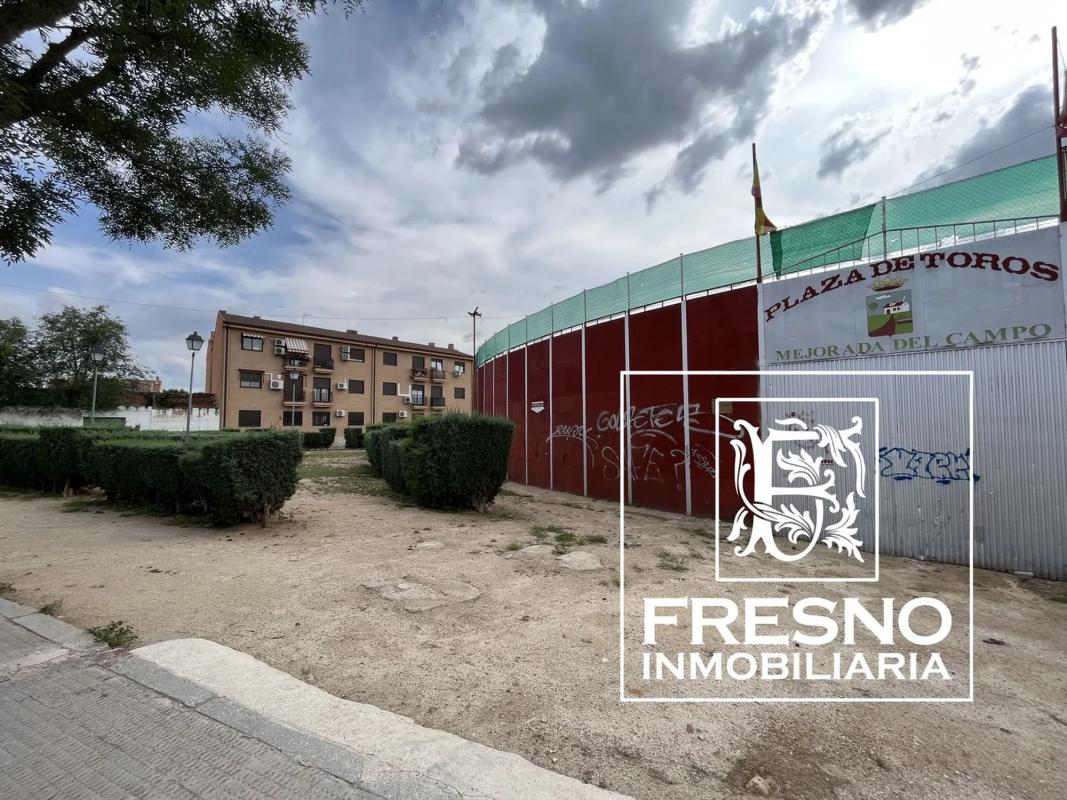 Land for sale in Mejorada del Campo, Madrid photo 3