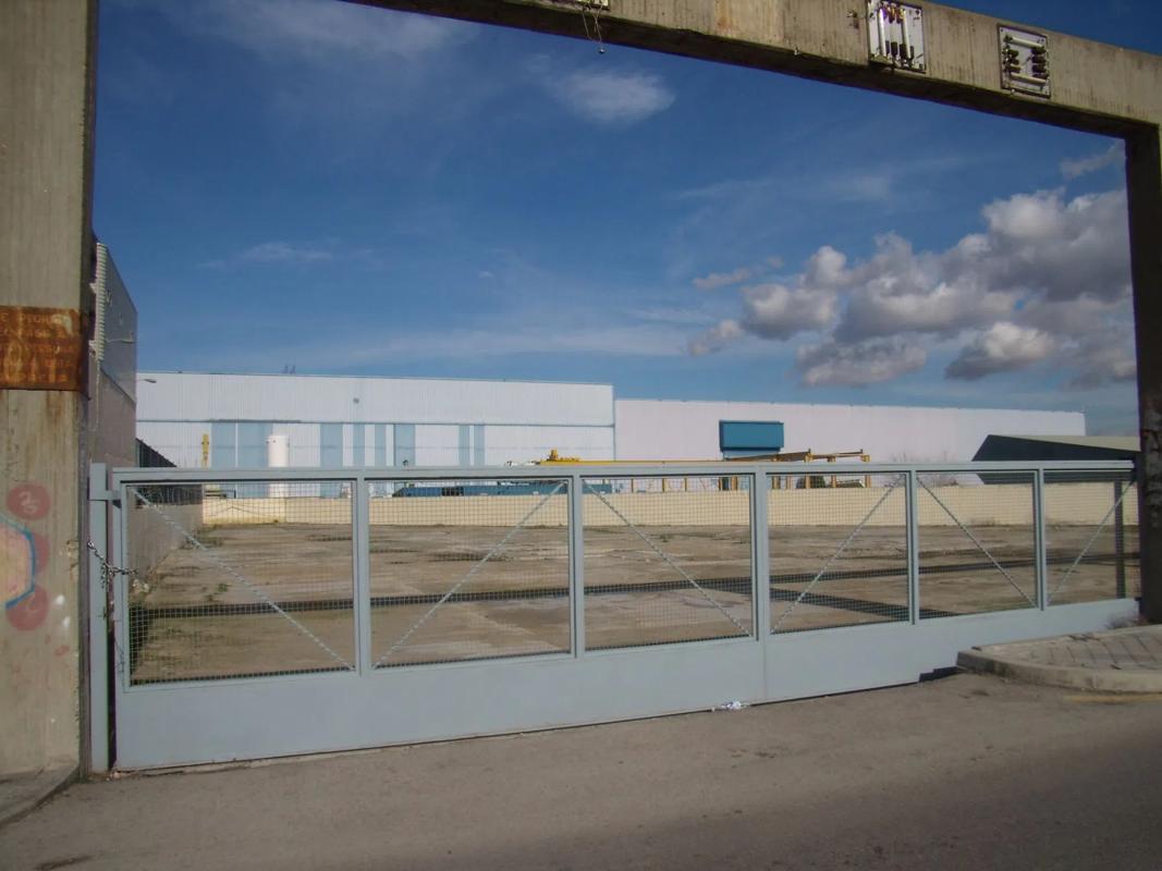Участок земли на продажу в Кослада, Мадрид photo 1