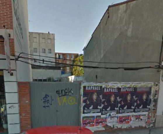 Terreno en avenida de la Constitución, 46 photo 3