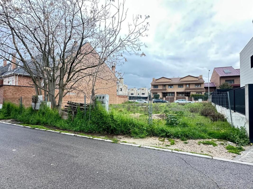 Участок земли на продажу в Мадрид, Мадрид photo 3