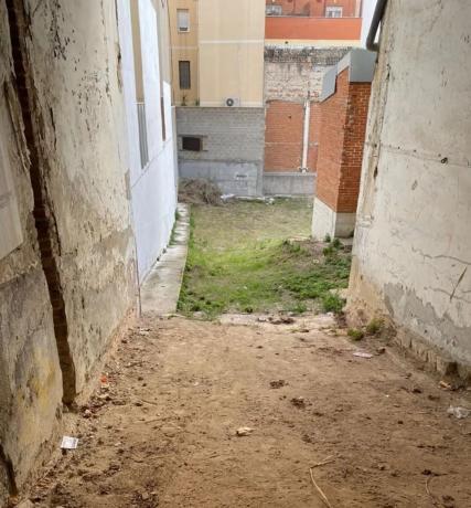 Terreno en calle de la Povedilla, 9 d photo 3
