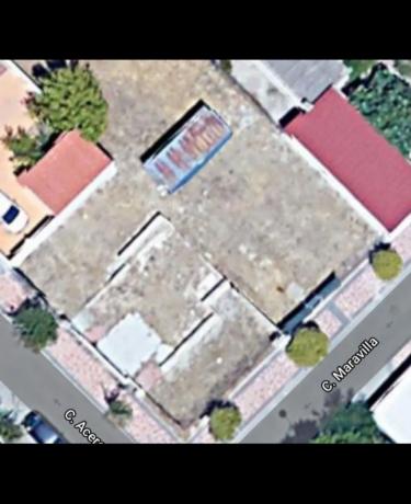 Terreno en calle Maravilla, 12 thumbnail 3