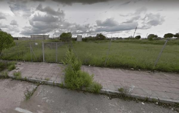 Terreno en calle de Carmen Laforet, 23 thumbnail 1