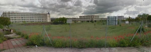Terreno en calle del Padre Poveda thumbnail 2