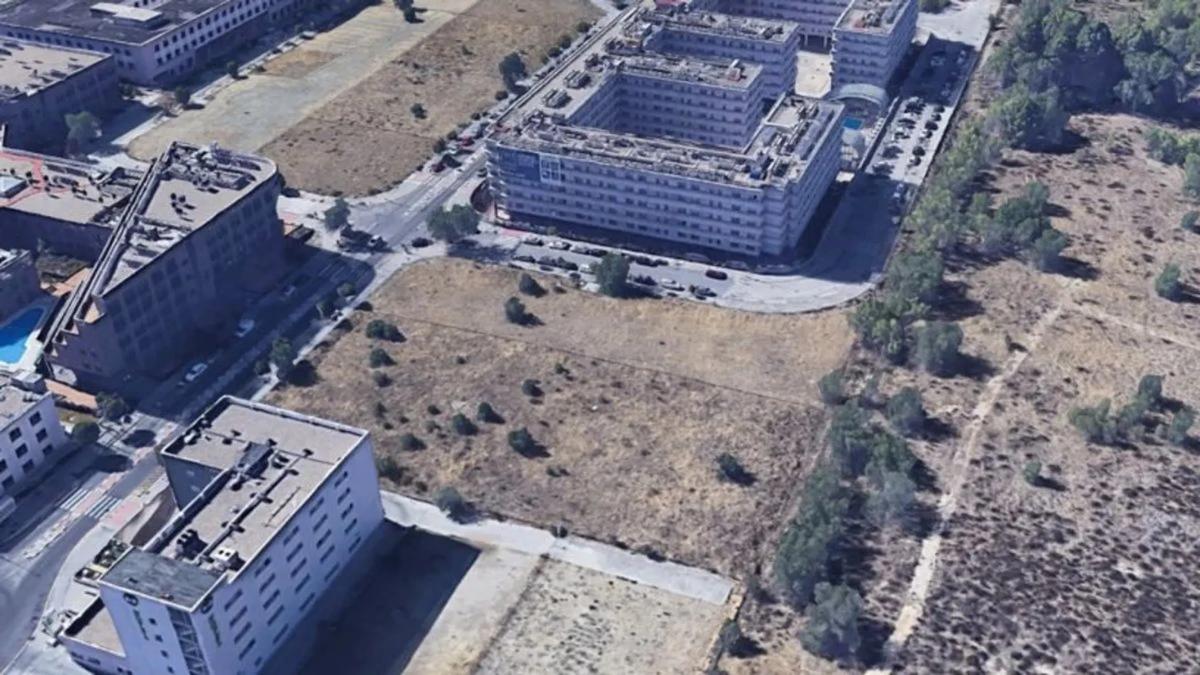 Terreno en venta en Madrid, Madrid photo 2