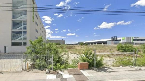 Terreno en calle de Lola Flores, 2 photo 2