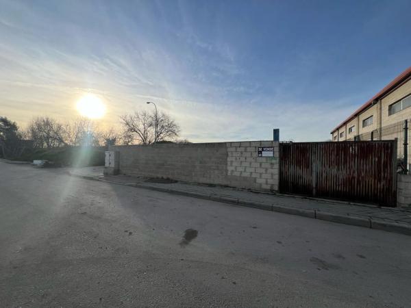 Terreno en calle de Agosto, 66 thumbnail 2