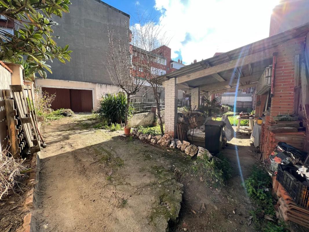 Участок земли на продажу в Мадрид, Мадрид photo 2