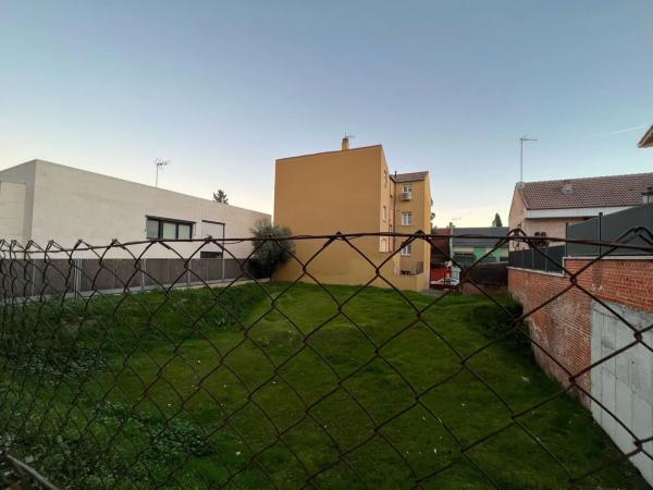 Terreno en calle Sánchez Díaz thumbnail 2
