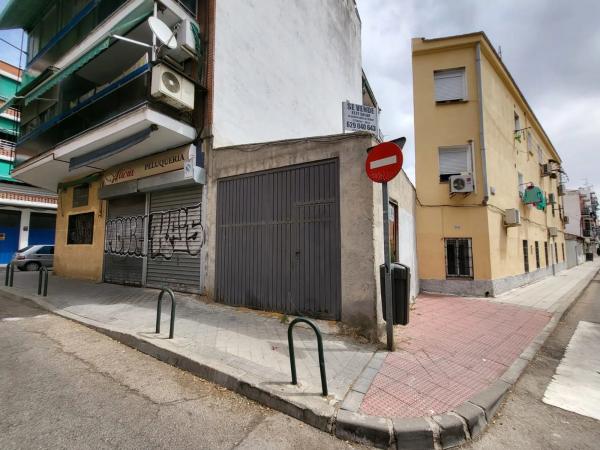 Terreno en calle Peralejo, 1 photo 1