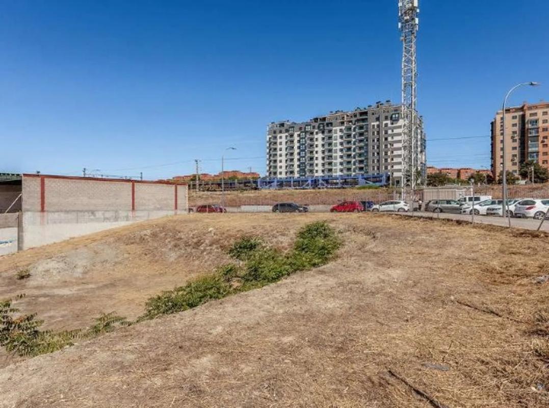 Terreno en venta en Madrid, Madrid photo 1