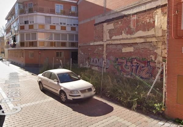 Terreno en calle Paso de Villamanrique photo 1