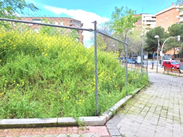 Terreno en calle Aluminio photo 3