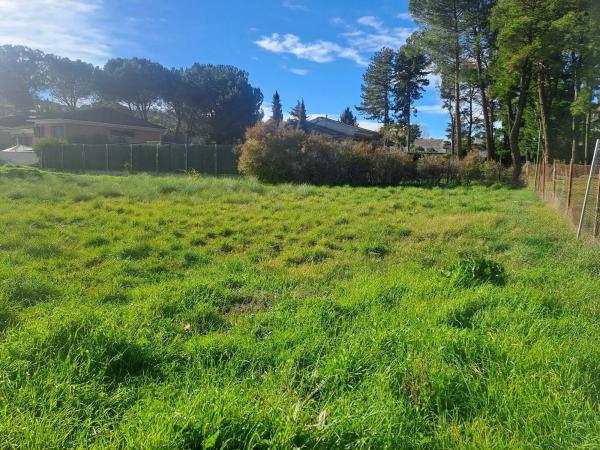 Terreno en Becerril de la Sierra photo 1