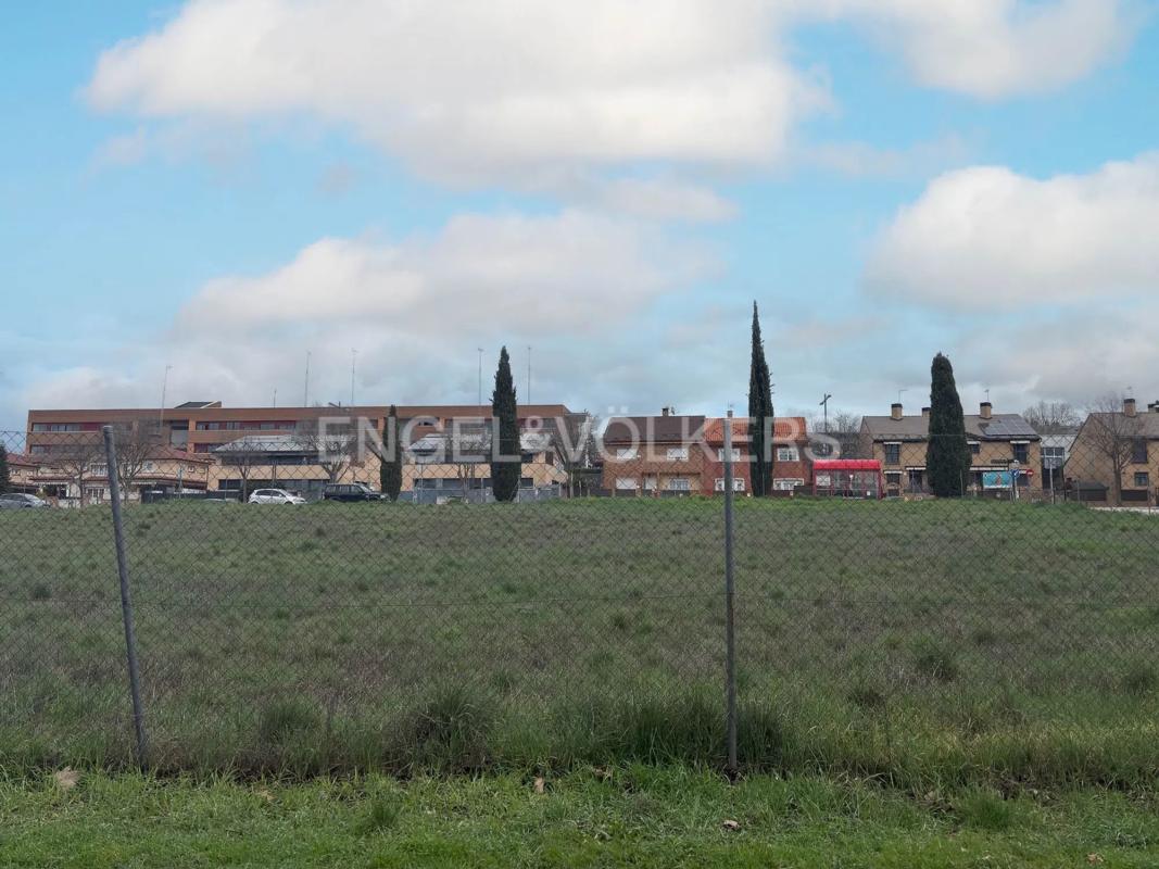 Land for sale in Boadilla del Monte, Madrid photo 5