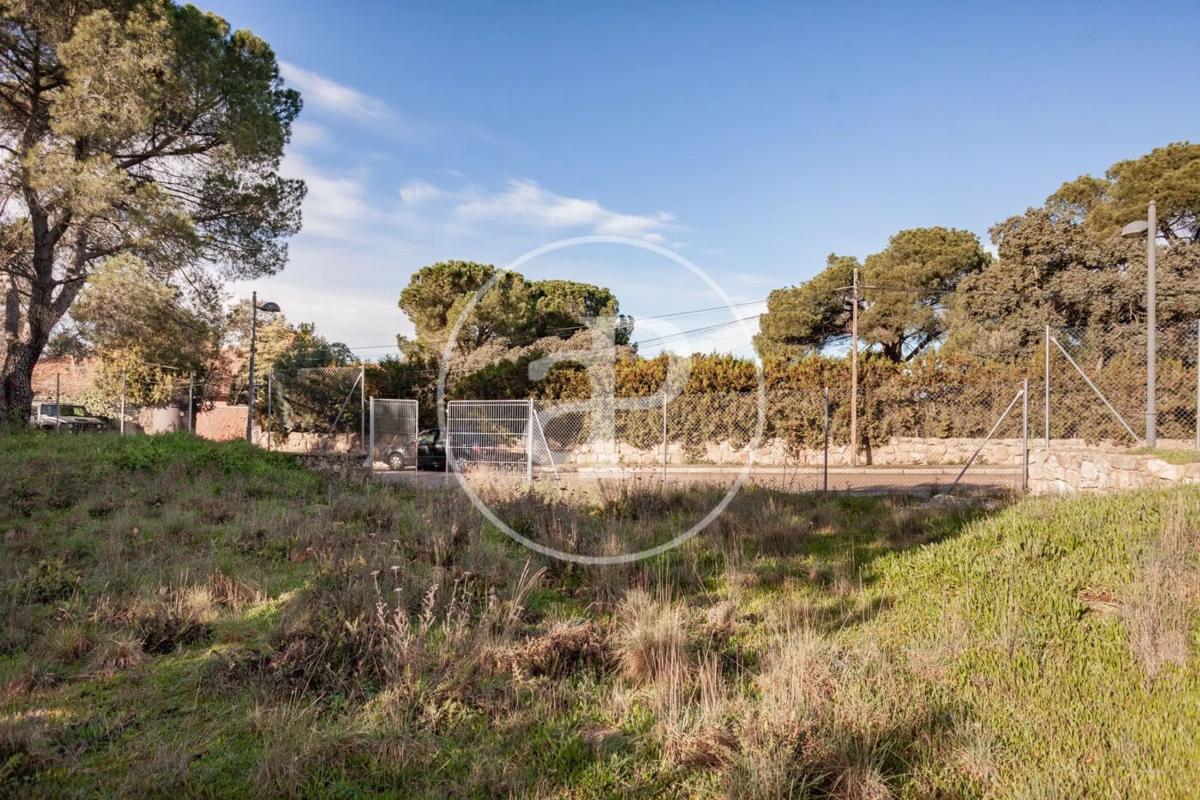 Terreno en venta en Boadilla del Monte, Madrid photo 4