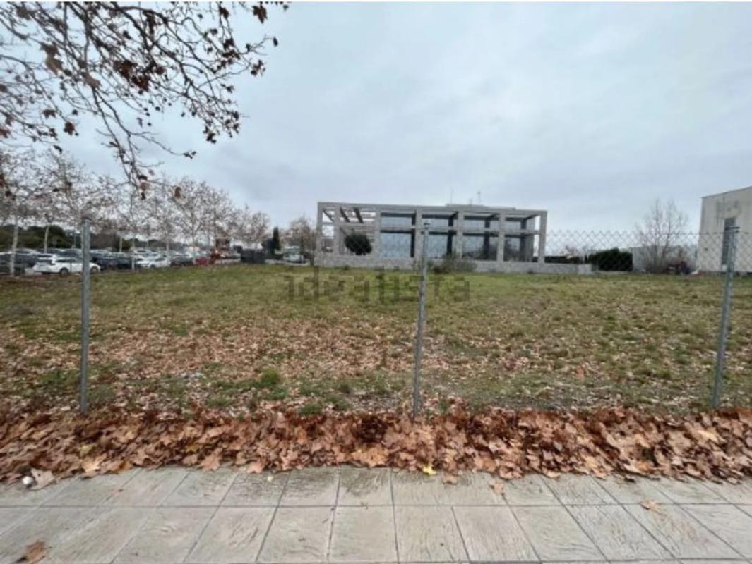 Terreno en venta en Boadilla del Monte, Madrid photo 3