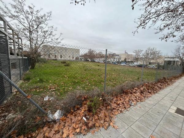 Terreno en Urb. este - Montepríncipe photo 2
