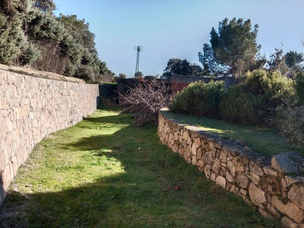 Terreno en venta en Boadilla del Monte, Madrid photo 2
