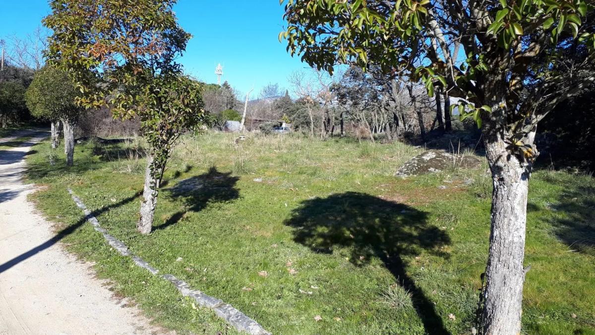 Terreno en venta en Cerceda, Madrid photo 4
