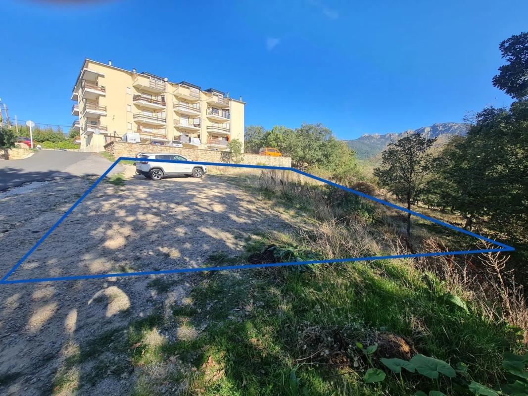 Terreno en venta en Cercedilla, Madrid photo 2