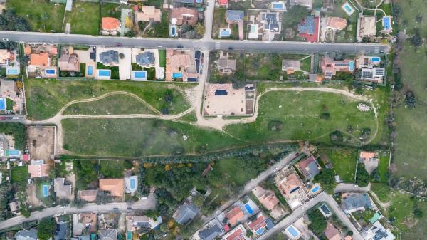 Terreno en calle de la Cerca del Pino s/n photo 3