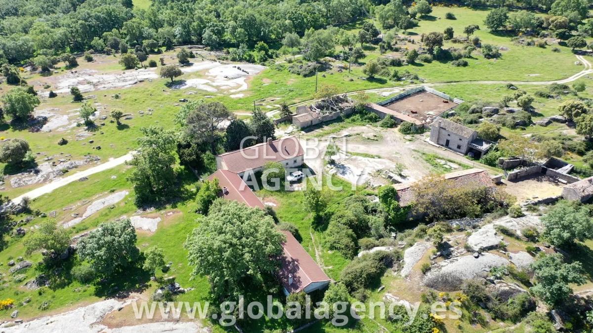 Terreno en venta en El Escorial, Madrid photo 5