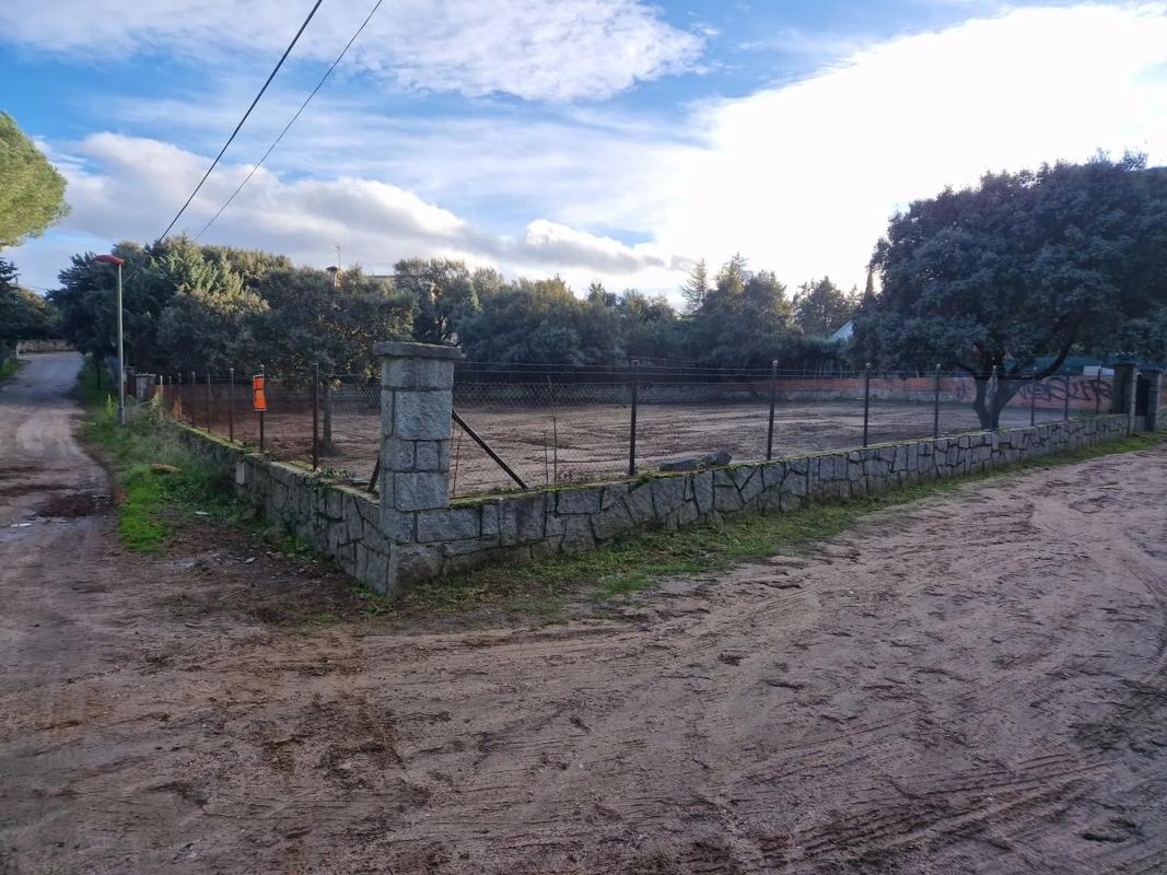 Участок земли на продажу в Эль-Эскориаль, Мадрид photo 1