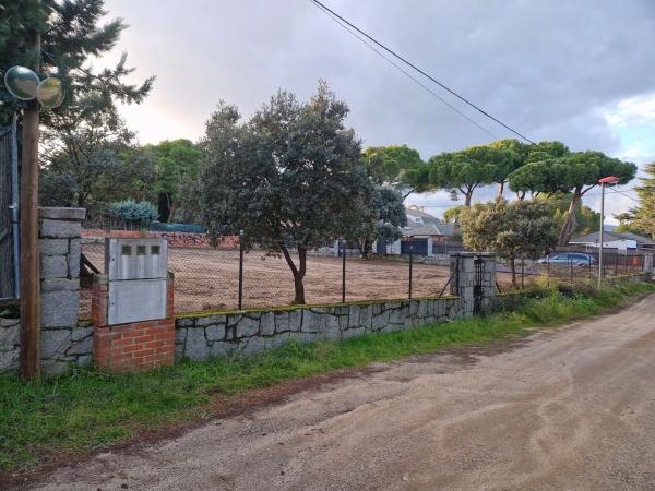 Terreno en calle del Duero, 297 photo 4