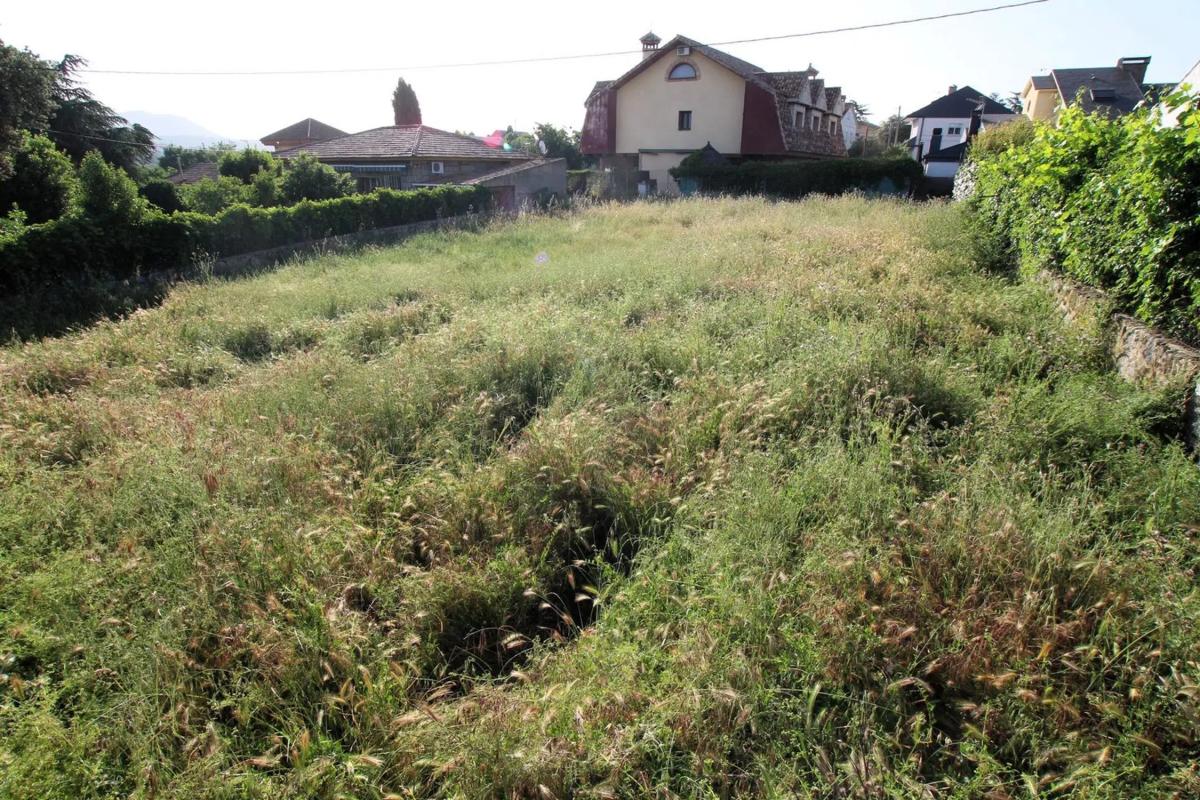 Terreno en venta en Galapagar, Madrid photo 2