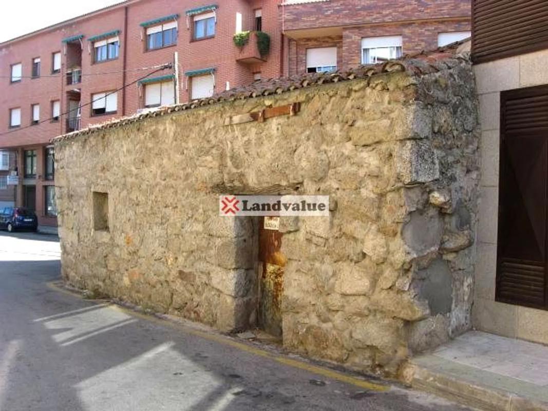 Terreno en venta en Galapagar, Madrid photo 1