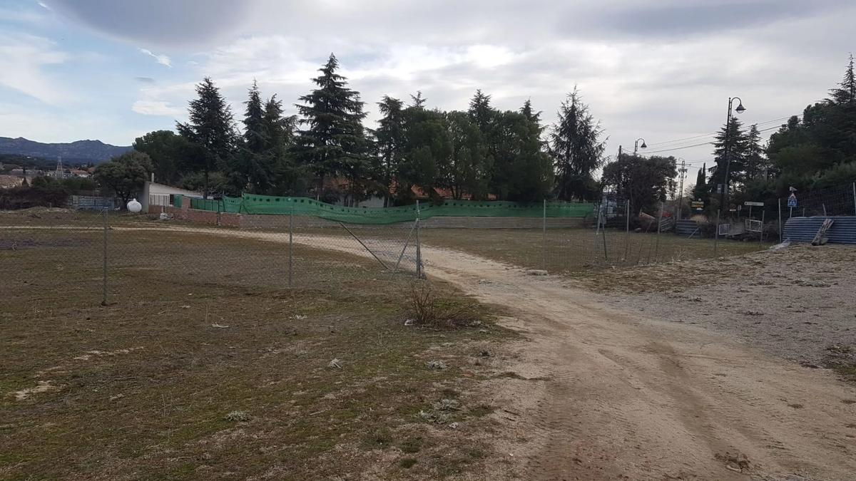 Działka na sprzedaż w Galapagar, Madryt photo 2