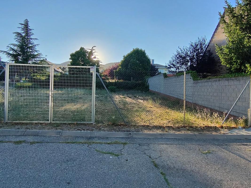 Terreno en venta en Guadarrama, Madrid photo 5