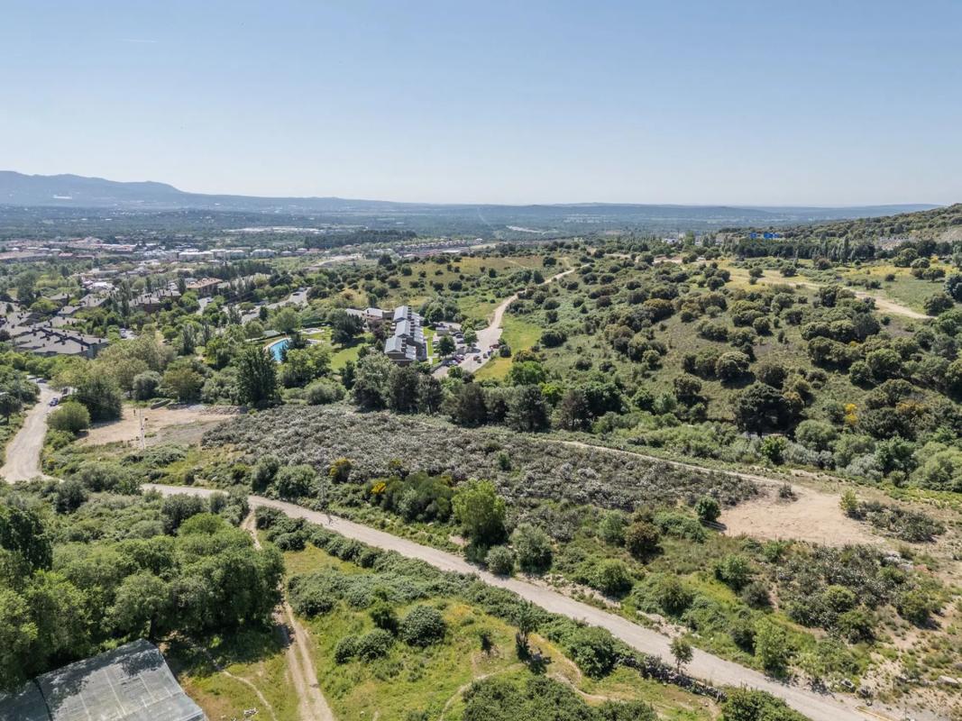 Terreno en venta en Guadarrama, Madrid photo 4