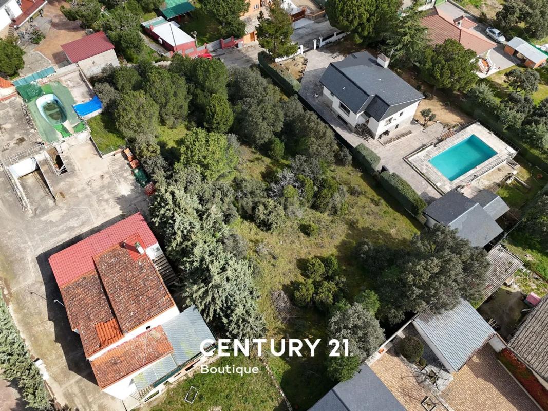 Terreno en venta en Guadarrama, Madrid photo 1
