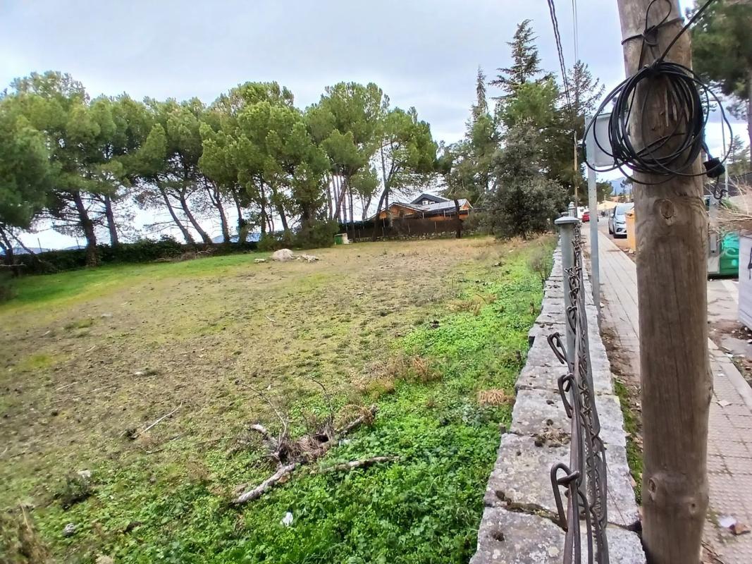 Land for sale in Guadarrama, Madrid photo 2