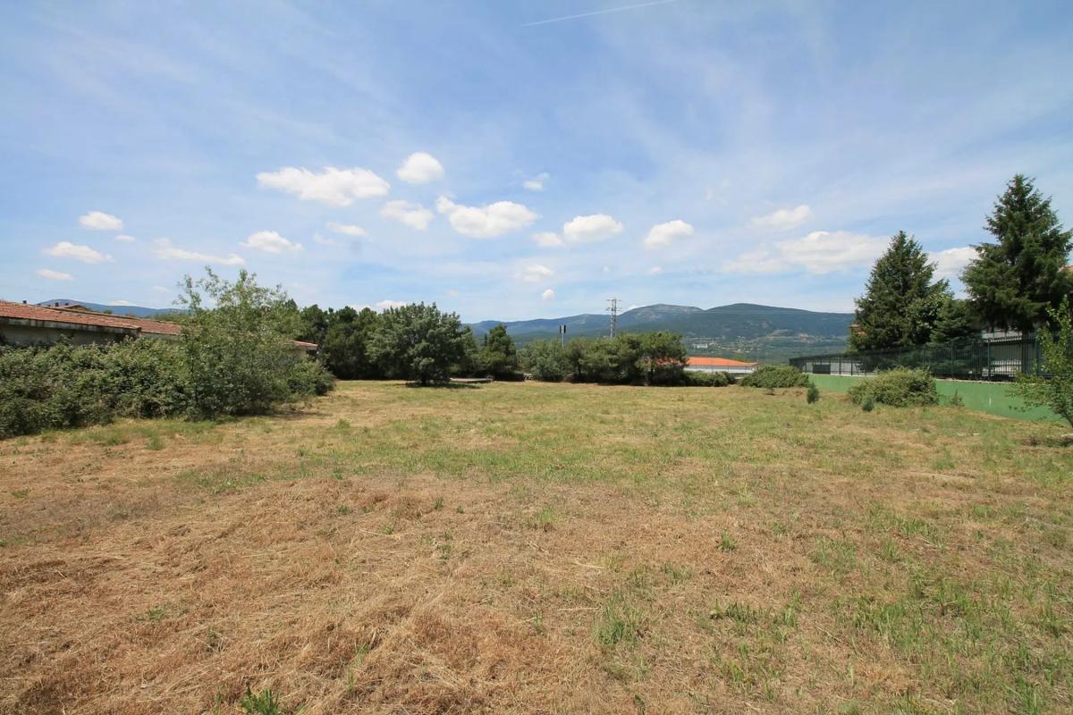 Land for sale in Guadarrama, Madrid photo 4