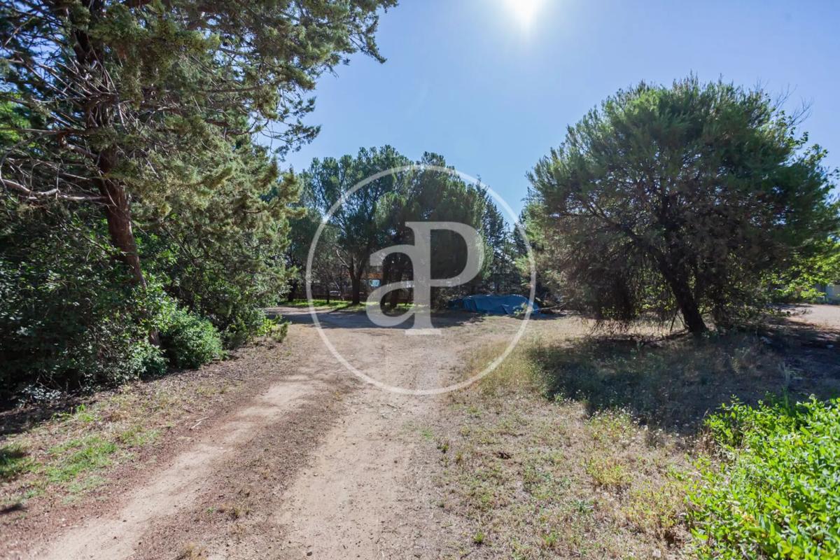Terreno en venta en Guadarrama, Madrid photo 3