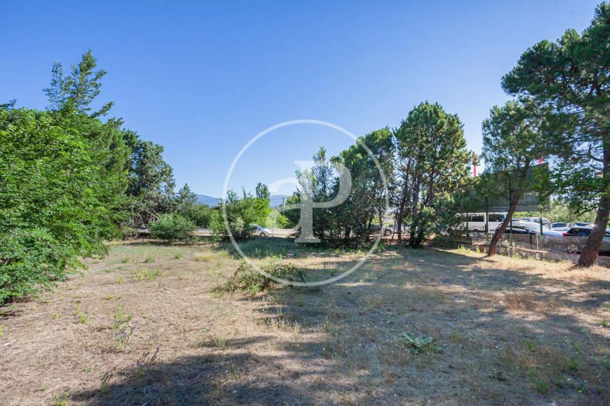 Terreno en venta en Guadarrama, Madrid photo 4